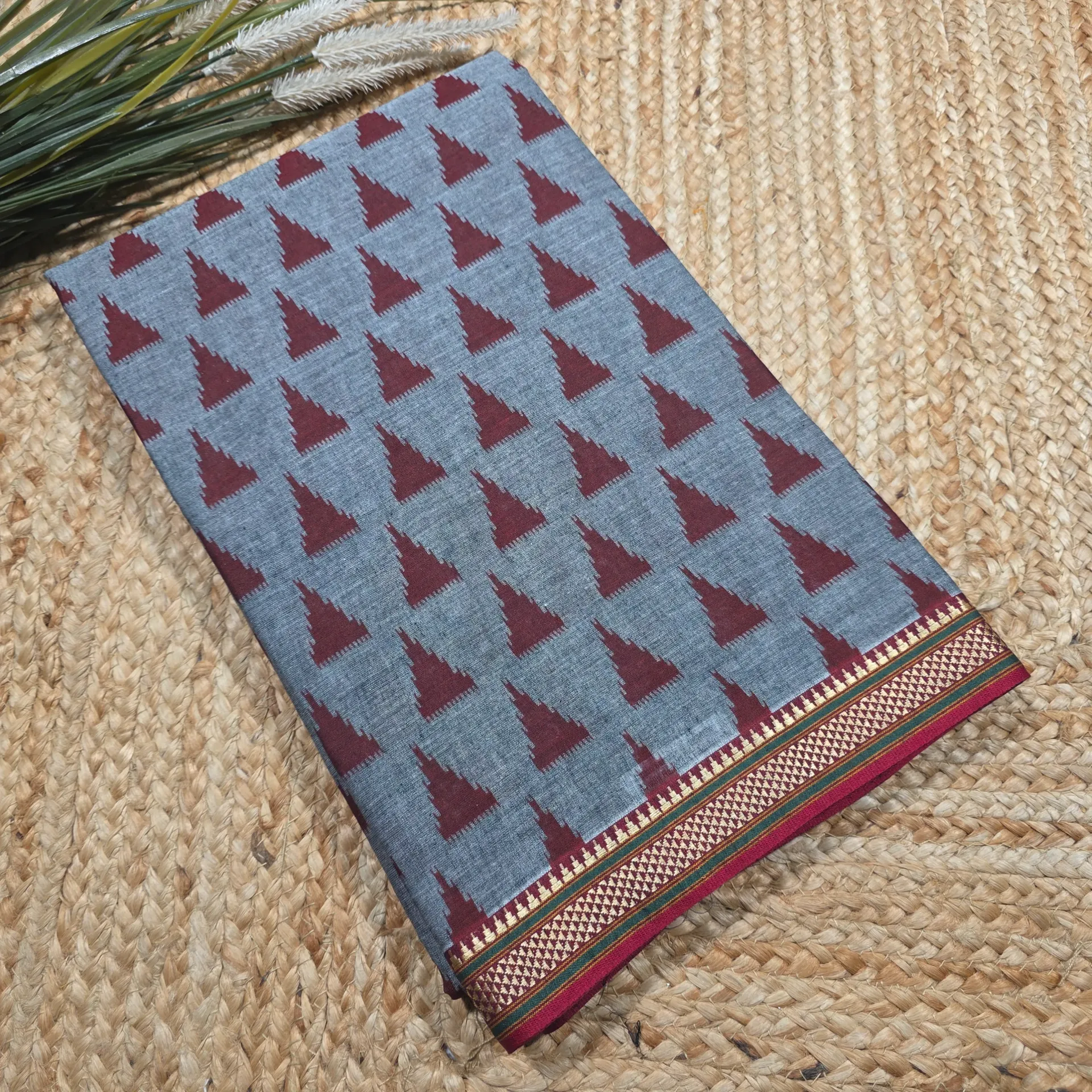 Red & Grey Muslin Handloom Cotton Saree With Ikat Patola Print