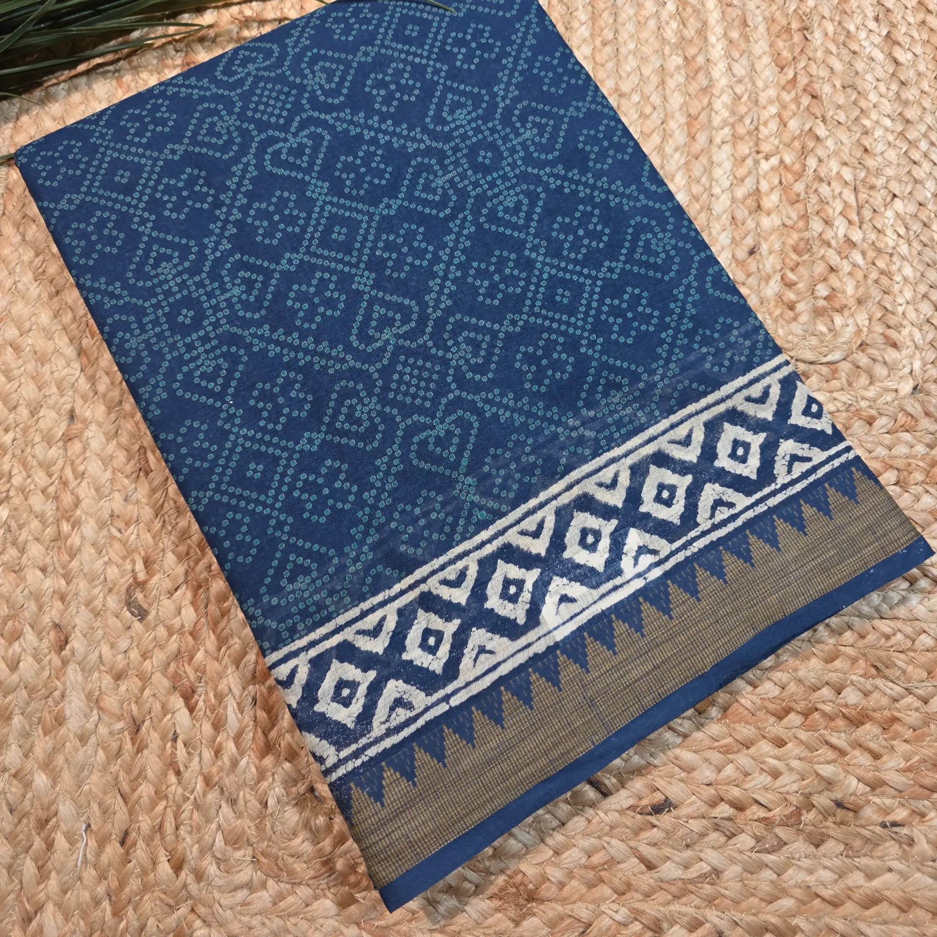 [BGE2] Everyday Elegance Indigo Pure Cotton Saree