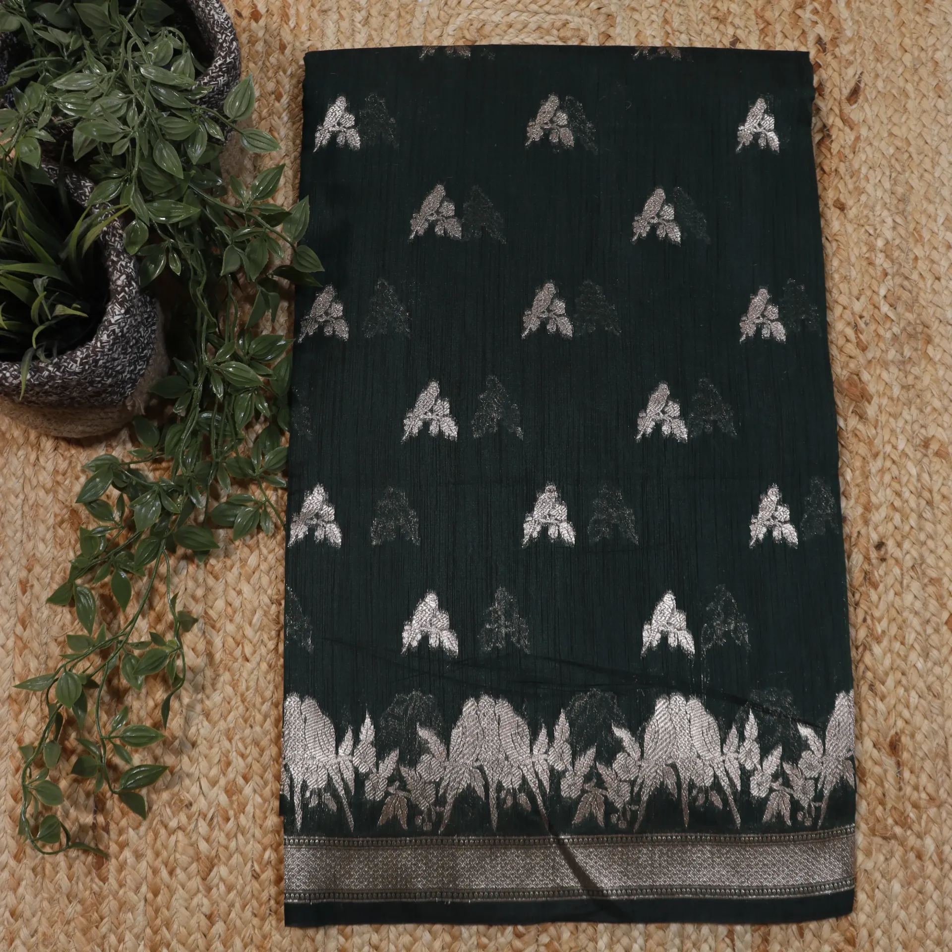 [SNW-17417-1] Elegant Forest Green Semi Tussar Saree with Silver Banarasi Weaving