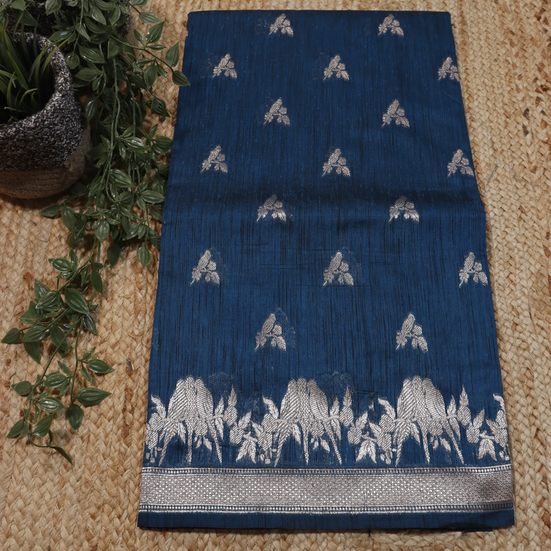 [SNW-17417-3] Elegant Semi Tussar Saree with Rich Banarasi Weaving